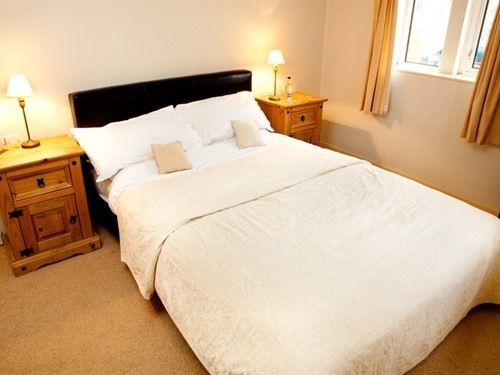 Lord Nelson Inn Chippenham  Eksteriør billede